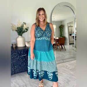 BloomChic Wrap Style Dress Medium